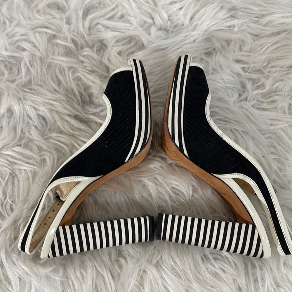 Michael Michael Kors Sofia Sling Backs Canvas/Lea… - image 8